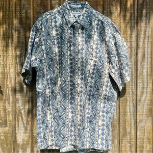 Vintage Pierre Cardin Button Up Short Sleeve Shirt